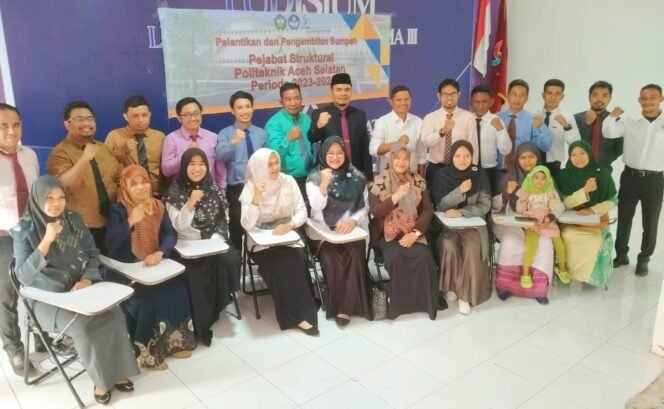 Pelantikan_pejabat