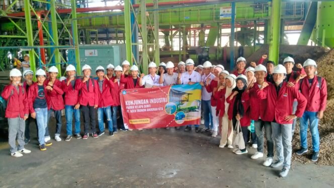 kunjungan_industri