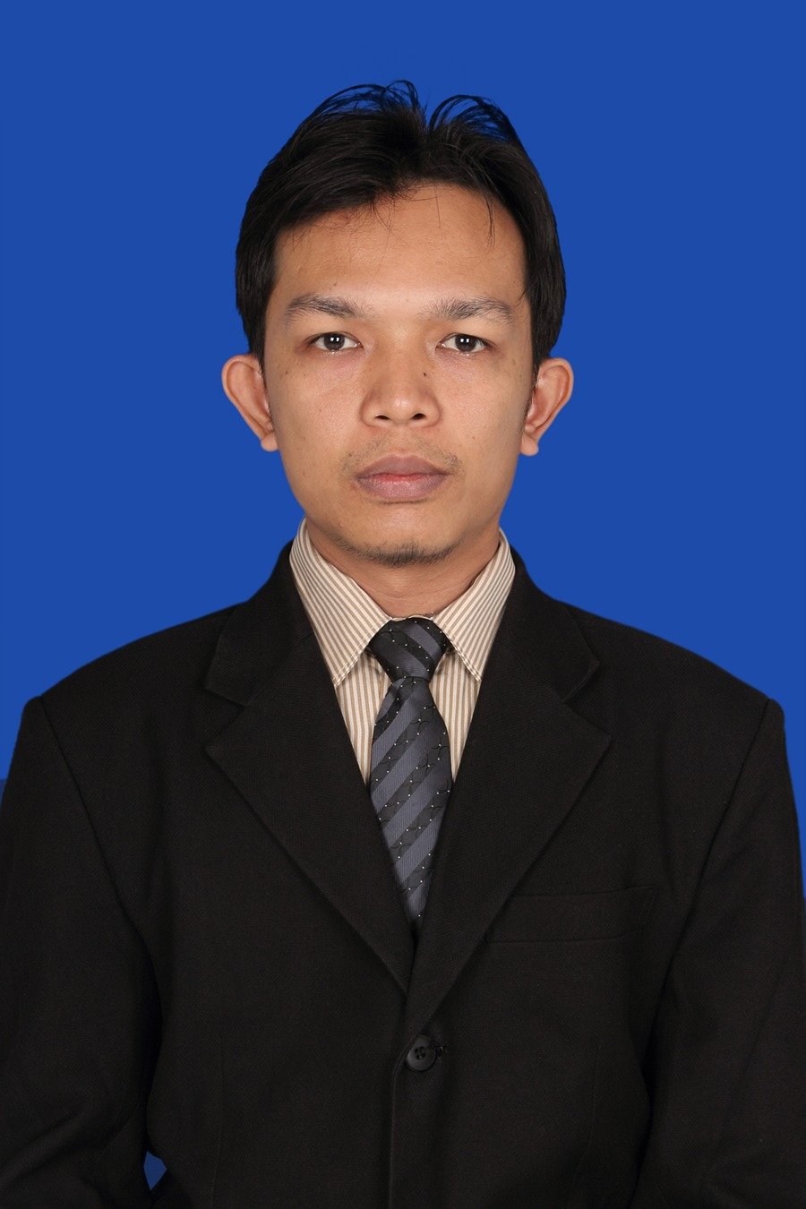 DIRJA NUR ILHAM, S.Kom., M.Kom